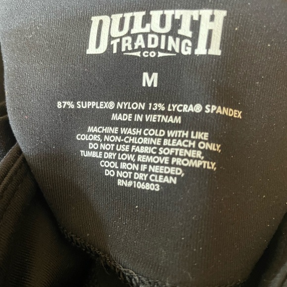 Capri Deluth leggings, NEW, size M. Black. - Picture 5 of 5